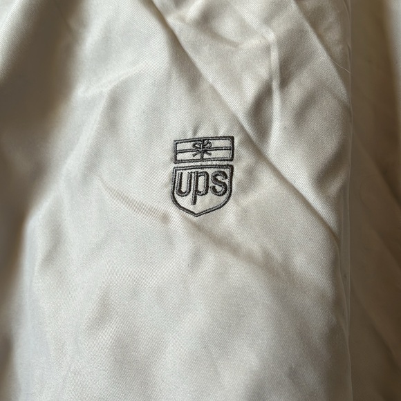 North End Tan UPS Sweatshirt - Picture 3 of 4